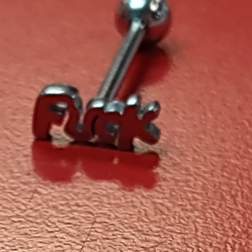 Body Jewelry - labret piercing - F*CK